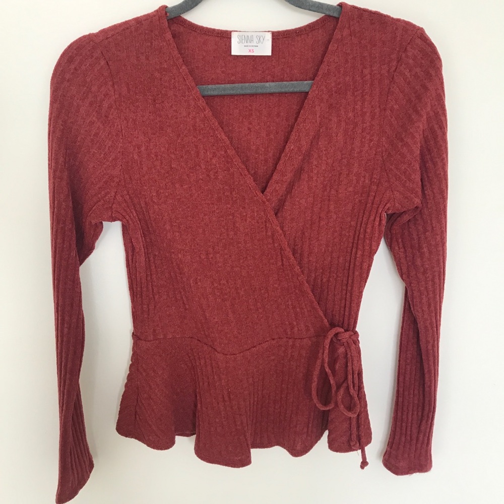 Sienna sky Sweater. Size XS